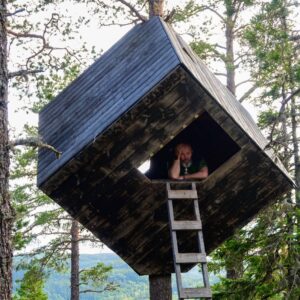 Granaty w drodze.  Na szlaku “Höga Kustenleden” Granaty w drodze.  Na szlaku “Höga Kustenleden”